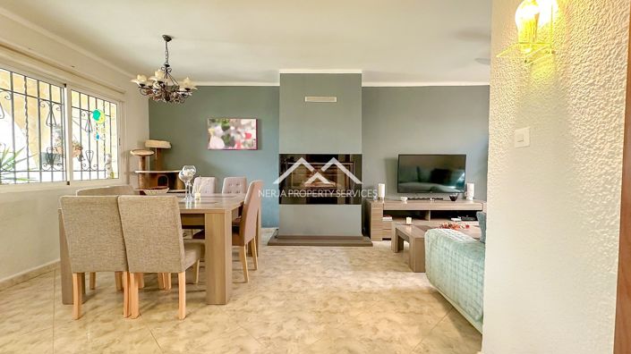 Image No.6-3 Bed Property for sale