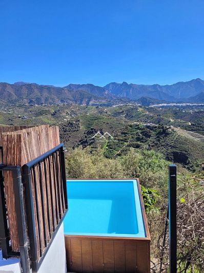 Image No.3-1 Bed Property for sale