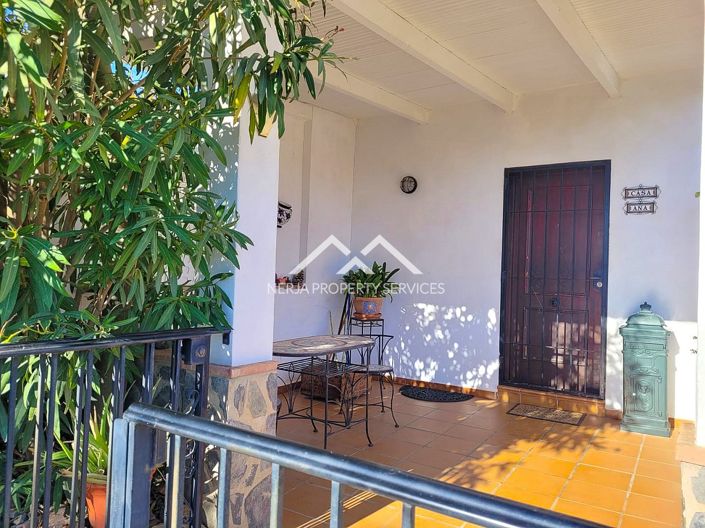 Image No.11-1 Bed Property for sale