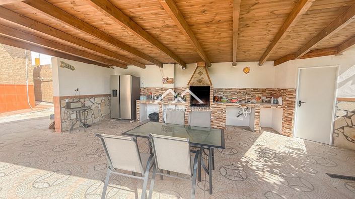 Image No.7-2 Bed Villa for sale