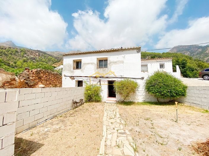 Image No.39-1 Bed Property for sale