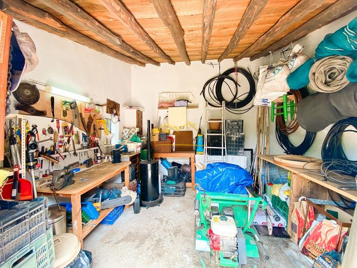 Image No.7-1 Bed Property for sale