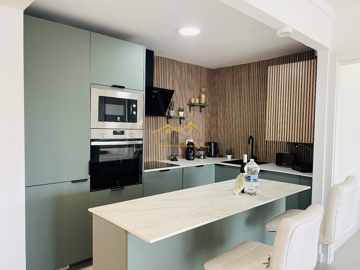 Image No.14-3 Bed Apartment for sale