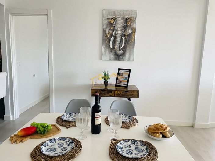 Image No.23-3 Bed Apartment for sale