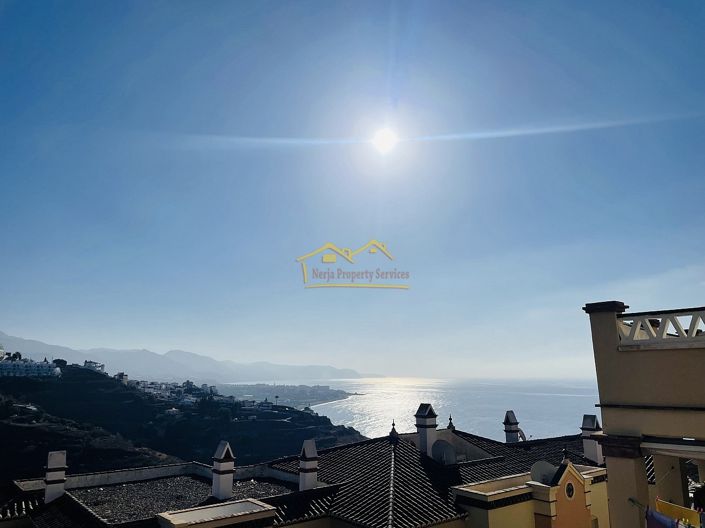 Image No.40-3 Bed Apartment for sale