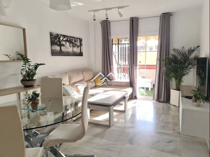 Image No.3-Propriété de 3 chambres à vendre à Nerja