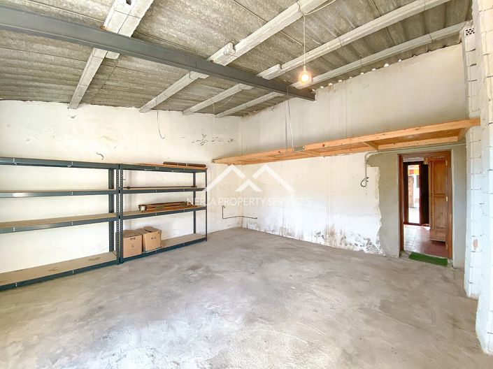 Image No.19-3 Bed House for sale