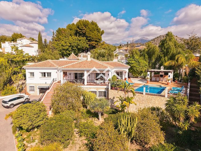 Image No.1-Villa de 5 chambres à vendre à Frigiliana