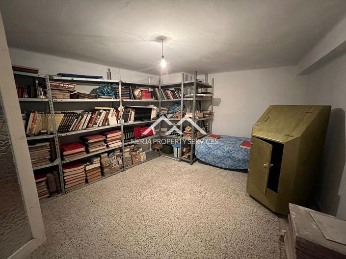 Image No.17-3 Bed Apartment for sale