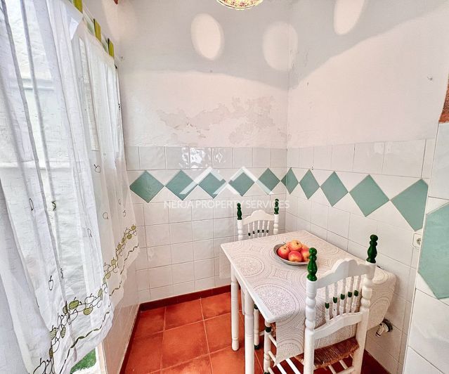 Image No.9-4 Bed Townhouse for sale