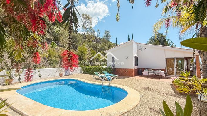 Image No.1-2 Bed Villa for sale