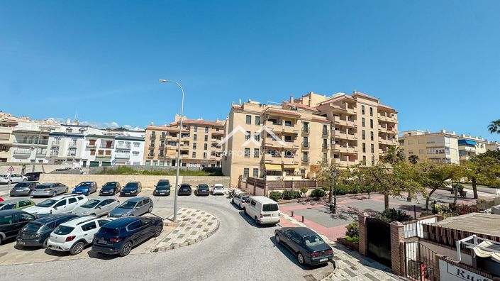 Image No.18-3 Bed Apartment for sale