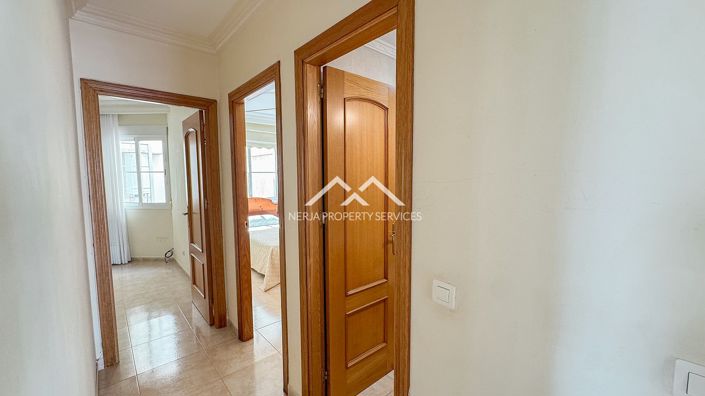 Image No.24-3 Bed Apartment for sale