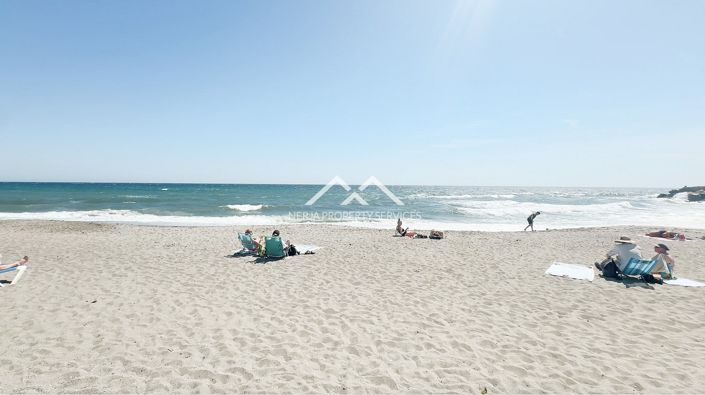 Image No.39-3 Bed Apartment for sale