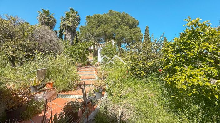 Image No.12-2 Bed Villa for sale