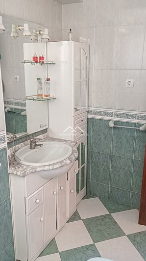 Image No.20-3 Bed Apartment for sale