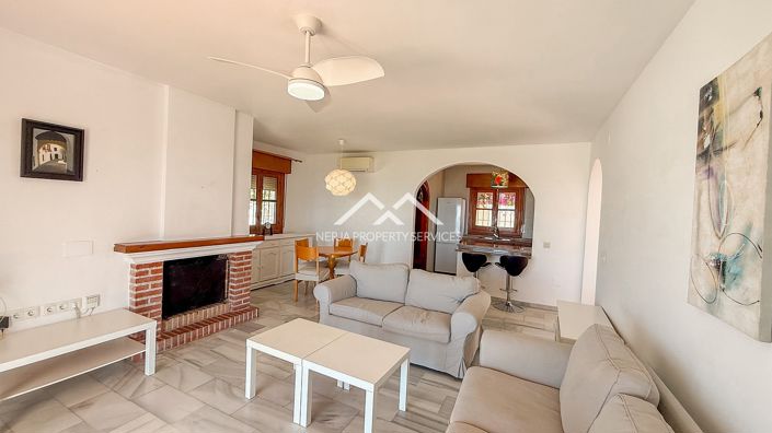 Image No.11-Villa de 2 chambres à vendre à Nerja