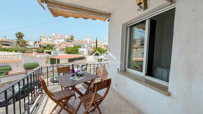 Image No.1-3 Bed Apartment for sale