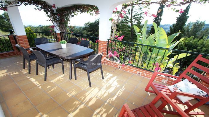 Image No.11-5 Bed Villa for sale