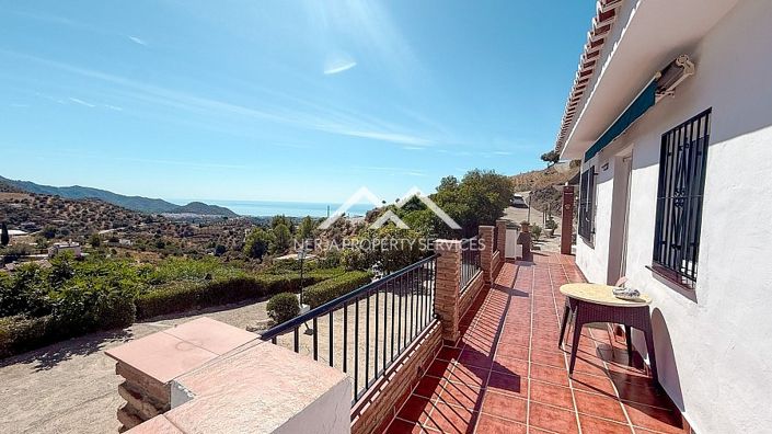 Image No.1-2 Bed Villa for sale
