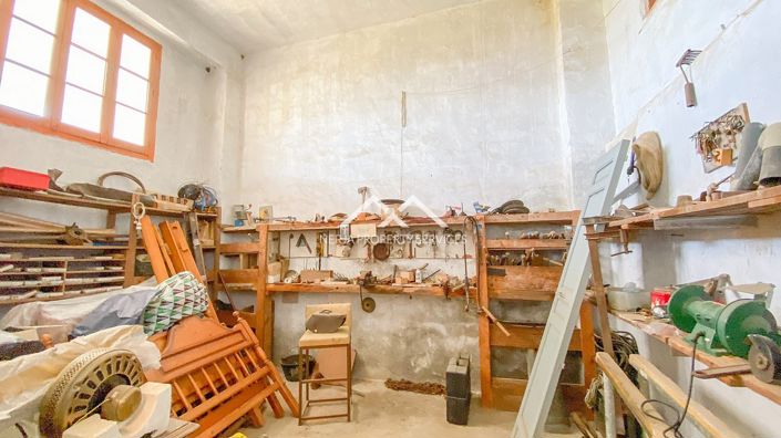 Image No.21-4 Bed Townhouse for sale