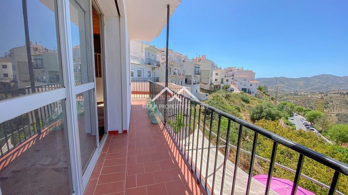 Image No.34-4 Bed Townhouse for sale