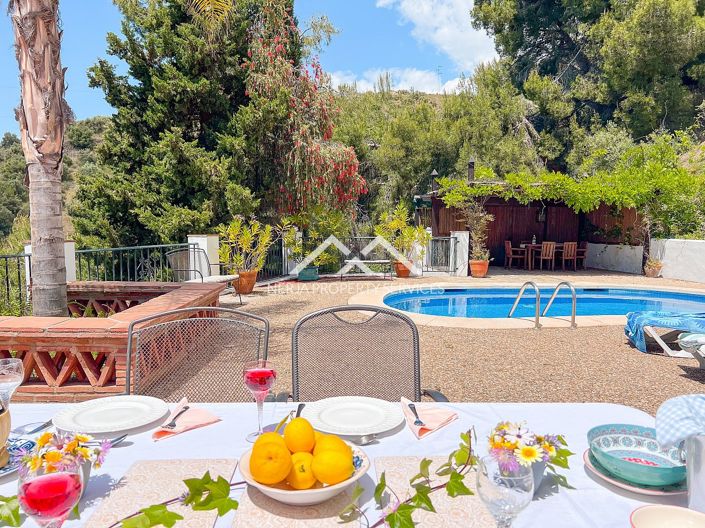 Image No.3-Villa de 2 chambres à vendre à Frigiliana