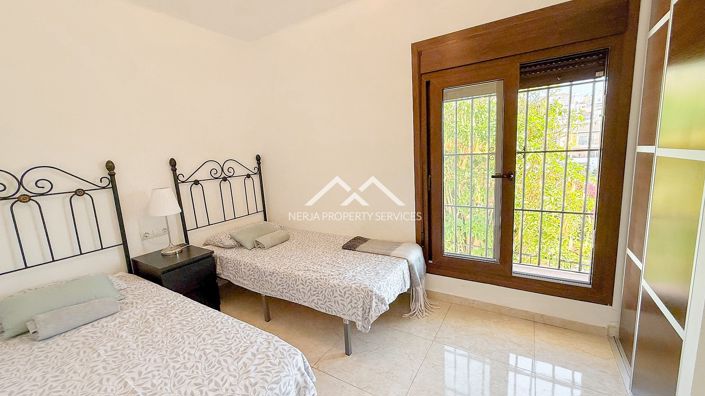 Image No.21-2 Bed Villa for sale