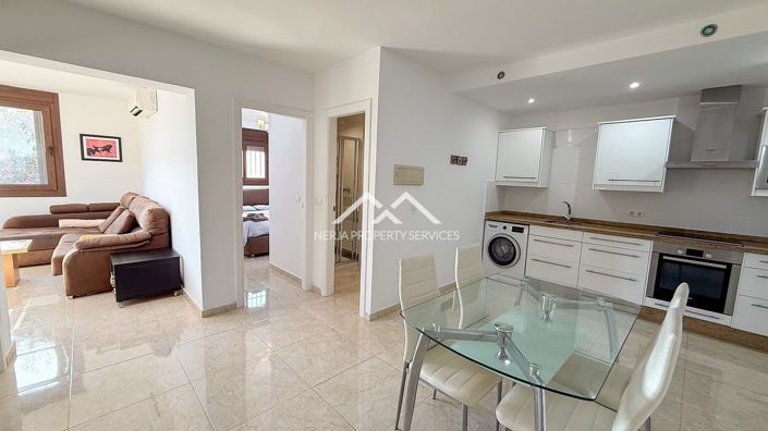 Image No.24-Villa de 2 chambres à vendre à Nerja