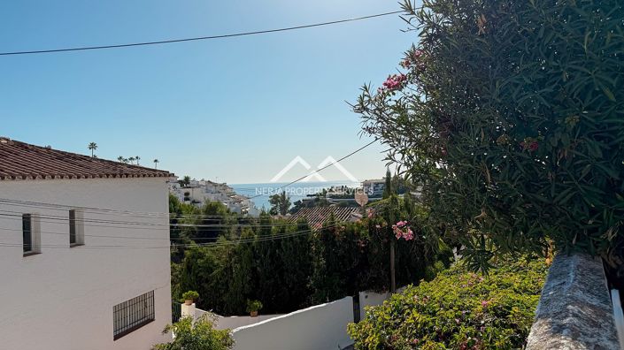 Image No.32-Villa de 2 chambres à vendre à Nerja