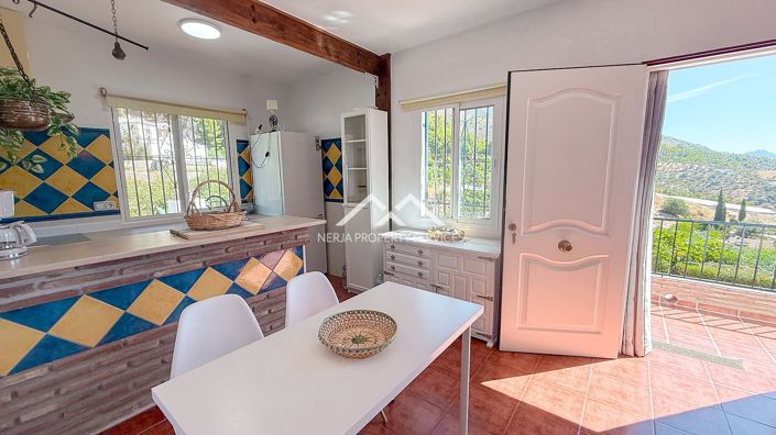 Image No.8-2 Bed Villa for sale