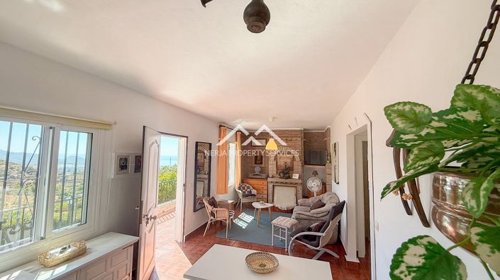 Image No.9-2 Bed Villa for sale