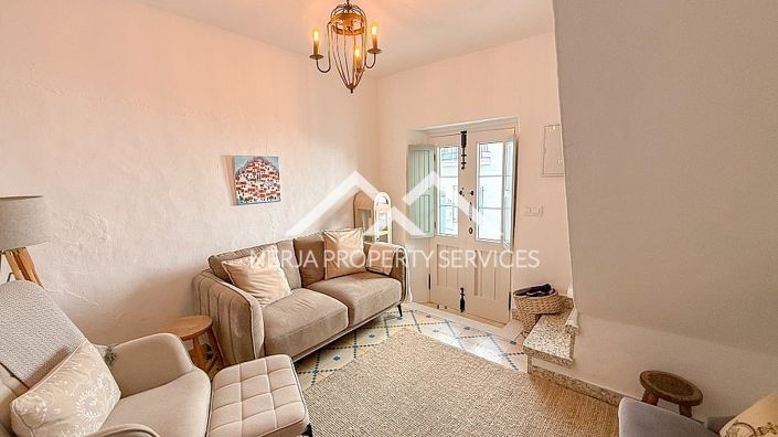 Image No.12-2 Bed Townhouse for sale