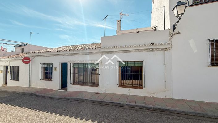 Image No.26-3 Bed House for sale