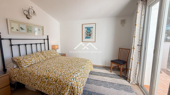 Image No.17-3 Bed Villa for sale