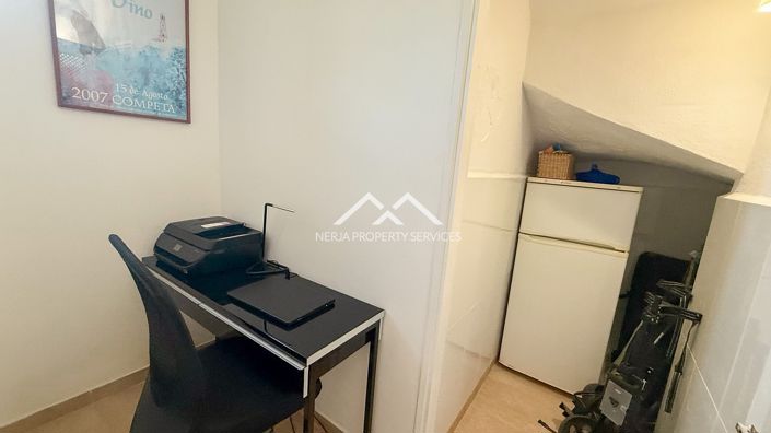 Image No.27-3 Bed Villa for sale