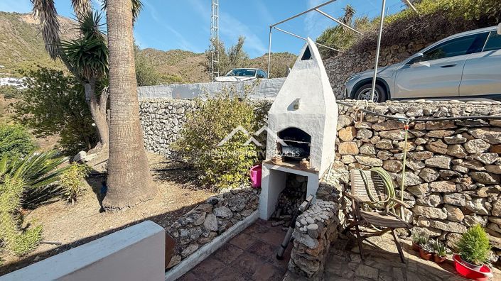 Image No.28-3 Bed Villa for sale