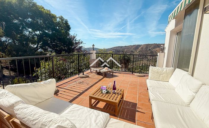 Image No.4-3 Bed Villa for sale