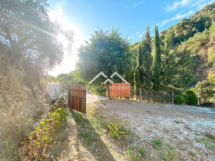 Image No.41-2 Bed Property for sale