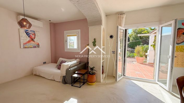 Image No.20-3 Bed House for sale