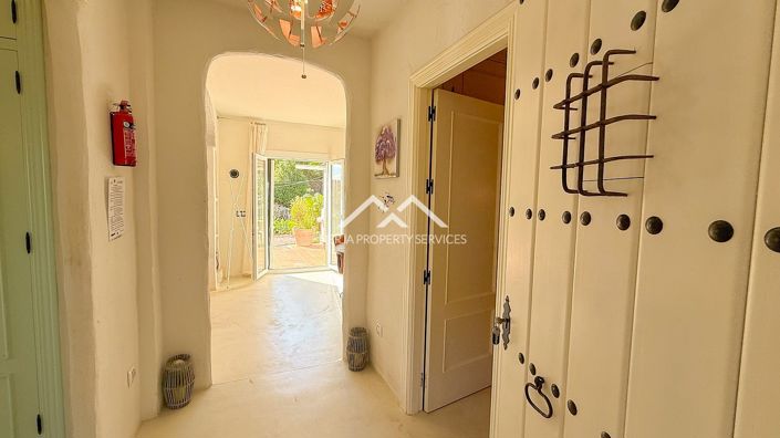 Image No.33-3 Bed House for sale