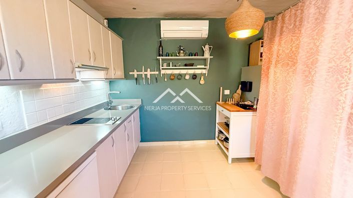 Image No.39-3 Bed House for sale