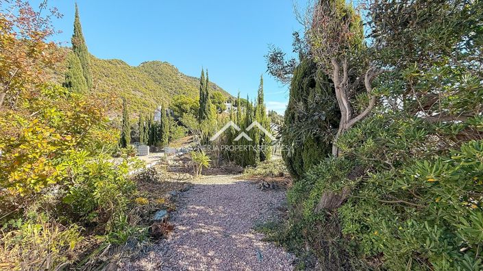 Image No.45-3 Bed House for sale