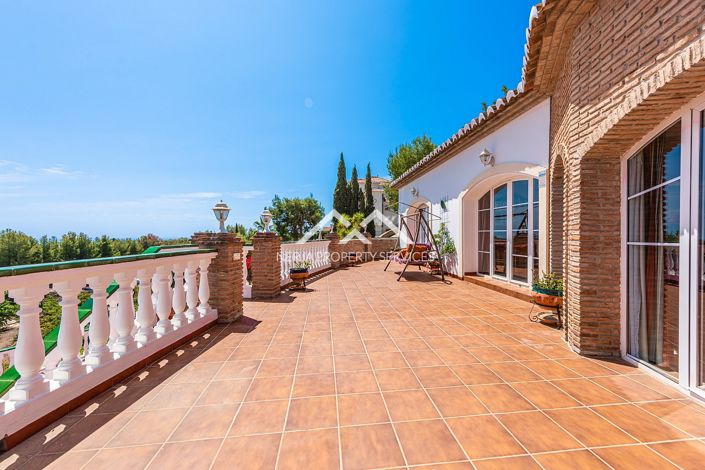 Image No.19-5 Bed Villa for sale