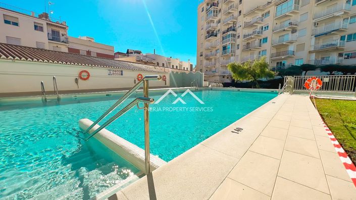 Image No.2-Propriété de 2 chambres à vendre à Nerja