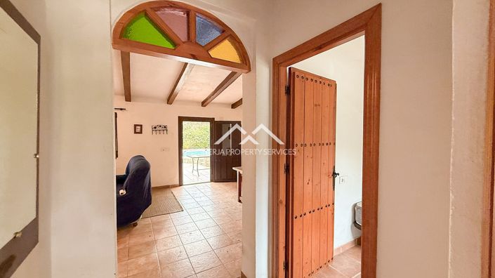 Image No.13-2 Bed Property for sale