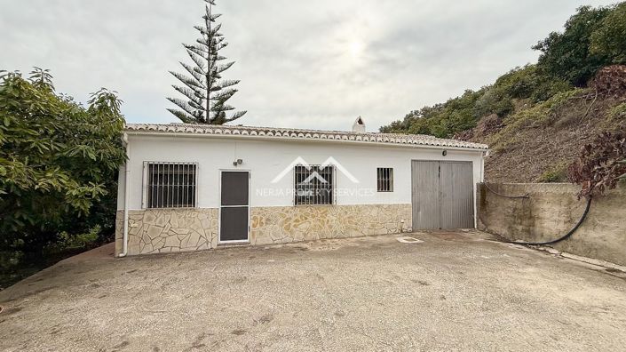 Image No.26-2 Bed Property for sale