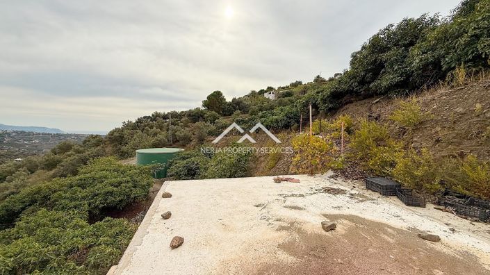 Image No.34-2 Bed Property for sale