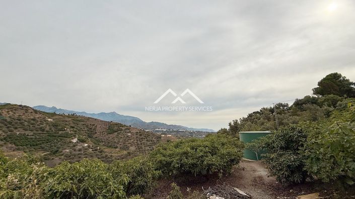 Image No.36-2 Bed Property for sale