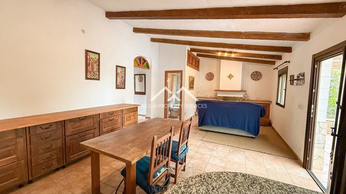 Image No.7-2 Bed Property for sale